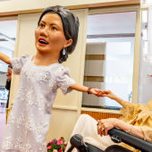 Reuzin Filipiniana ter ere van 25 jaar Filipiniana Europa Reuzin Filipiniana ter ere van 25 jaar Filipiniana Europa