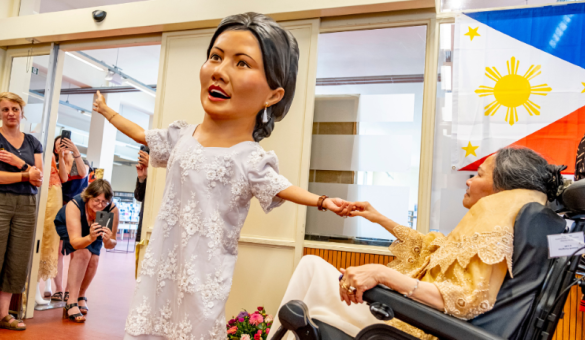 Reuzin Filipiniana ter ere van 25 jaar Filipiniana Europa Reuzin Filipiniana ter ere van 25 jaar Filipiniana Europa