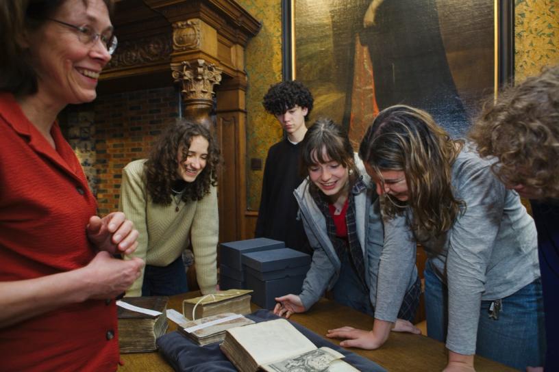 Harry Potter in Leuven - historische schoolboeken in de Universiteitsbibliotheek Harry Potter in Leuven - historische schoolboeken in de Universiteitsbibliotheek
