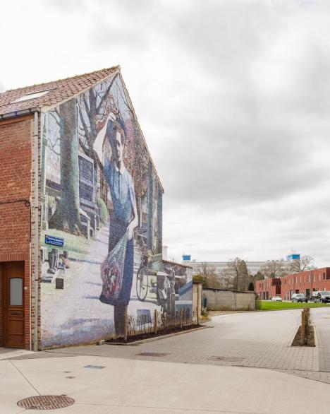 Muurschildering van Hortense Daman in de Bierbeekstraat